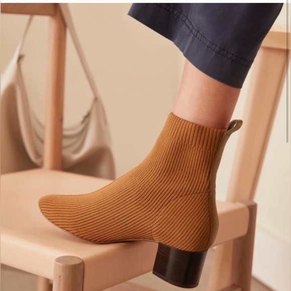 NEW Everlane The Glove Boot in Toffee Size 11 NWOB - Picture 3 of 15